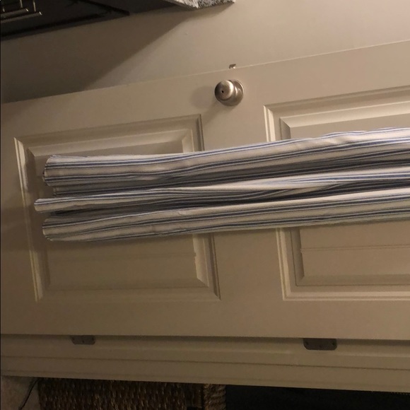 jumpsuit - Picture 2 of 4